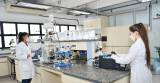 Equipamento de densidade real e reator de batelada