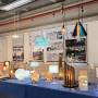 Alunos de Arquitetura promovem exposição de abajures na FEAU